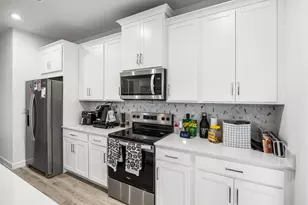 14042 SW Thorens Dr, Port Saint Lucie, FL 34987 - Photo 10