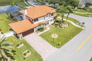 6431 Olde Moat Way, Davie, FL 33331 - Photo 10