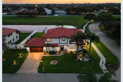 6431 Olde Moat Way, Davie, FL 33331 - Photo 4