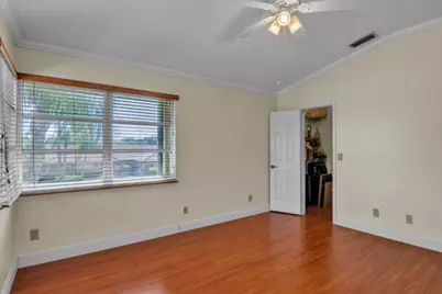 6431 Olde Moat Way, Davie, FL 33331 - Photo 32