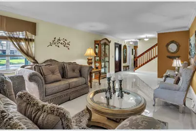 6431 Olde Moat Way, Davie, FL 33331 - Photo 10