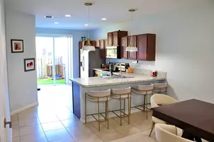 2440 SE 14th Ct, Homestead, FL 33035 - Photo 10