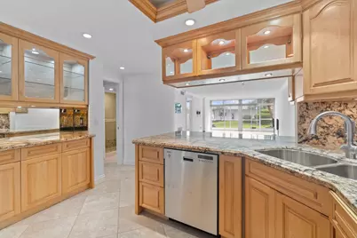 2731 NE 14th St Causeway #115, Pompano Beach, FL 33062 - Photo 4
