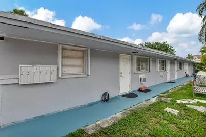 1938 NE 7th Street #5, Deerfield Beach, FL 33441 - Photo 2