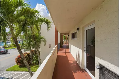8970 S Hollybrook Boulevard #205, Pembroke Pines, FL 33025 - Photo 24