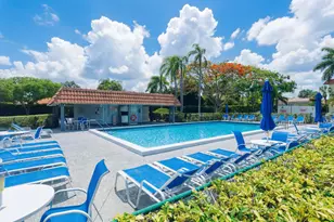 8970 S Hollybrook Blvd, Pembroke Pines, FL 33025 - Photo 20
