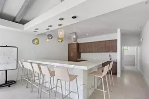 2457 Collins Ave, Miami Beach, FL 33140 - Photo 14