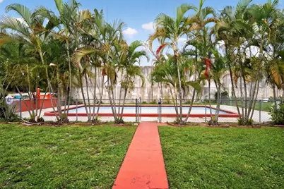 2918 Funston Street #35b, Hollywood, FL 33020 - Photo 2