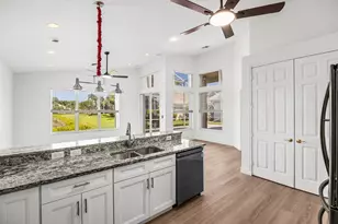 7558 Tarpon Cove Cir, Lake Worth, FL 33467 - Photo 32