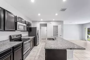 3351 Liberty Square Way, Fort Pierce, FL 34982 - Photo 10