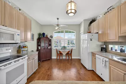 859 NW Sorrento Lane, Port Saint Lucie, FL 34986 - Photo 14