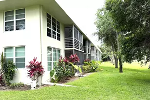 907 Cypress Terrace, Pompano Beach, FL 33069 - Photo 4