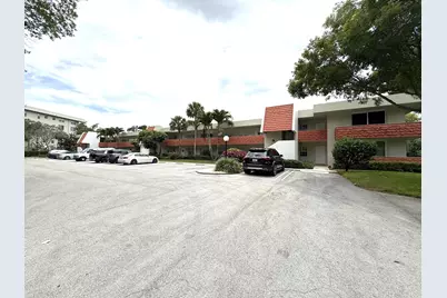 907 Cypress Terrace #201, Pompano Beach, FL 33069 - Photo 10