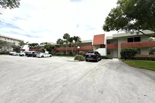 907 Cypress Terrace, Pompano Beach, FL 33069 - Photo 10
