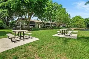 504 Gardens Dr, Pompano Beach, FL 33069 - Photo 28