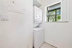 504 Gardens Dr, Pompano Beach, FL 33069 - Photo 16