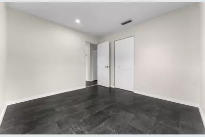 321 NE 59th Street, Oakland Park, FL 33334 - Photo 20