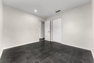 321 NE 59th St, Oakland Park, FL 33334 - Photo 22