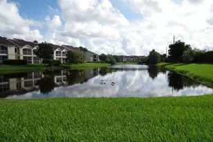 815 W Boynton Beach Blvd, Boynton Beach, FL 33426 - Photo 2