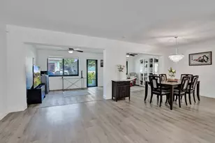 2042 SW 17th Cir, Deerfield Beach, FL 33442 - Photo 14