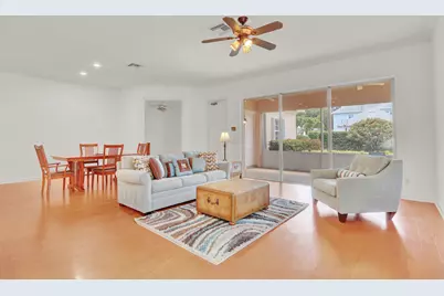 114 Honeysuckle Drive, Jupiter, FL 33458 - Photo 6