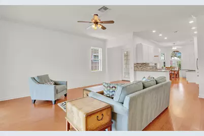 114 Honeysuckle Drive, Jupiter, FL 33458 - Photo 8