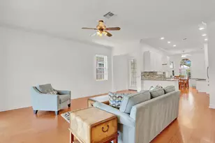 114 Honeysuckle Dr, Jupiter, FL 33458 - Photo 8