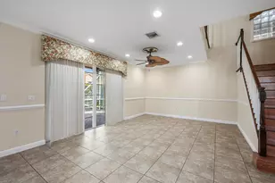 9100 Dupont Pl, Wellington, FL 33414 - Photo 8