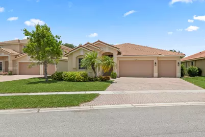 4110 Silverstone Drive, Fort Pierce, FL 34947 - Photo 2