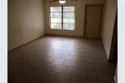 9079 E Highland Pines Drive, Palm Beach Gardens, FL 33418 - Photo 4