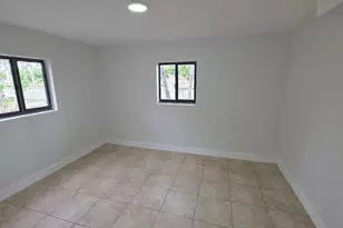 2250 NW 183rd St, Miami Gardens, FL 33056 - Photo 14