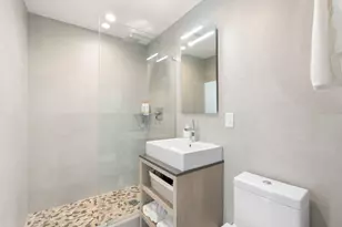 1425 Middle River Dr, Fort Lauderdale, FL 33304 - Photo 42