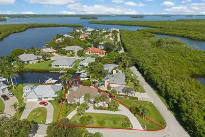 121 Queen Eugenia Court, Hutchinson Island, FL 34949 - Photo 4