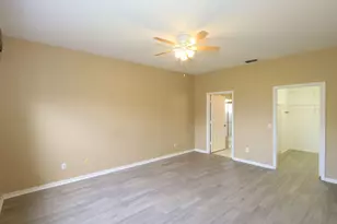 506 NW Cortina Ln, Port Saint Lucie, FL 34986 - Photo 8