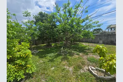 3560 NW 3rd Avenue #1-2, Pompano Beach, FL 33064 - Photo 32