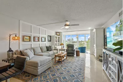 930 Dogwood Drive #457, Delray Beach, FL 33483 - Photo 2