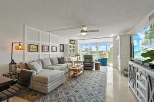 930 Dogwood Dr, Delray Beach, FL 33483 - Photo 2