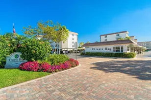 930 Dogwood Dr, Delray Beach, FL 33483 - Photo 36