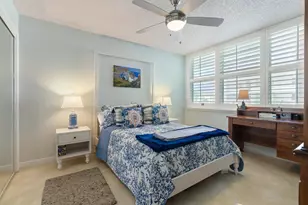 930 Dogwood Dr, Delray Beach, FL 33483 - Photo 12