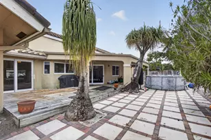 2171 Amesbury Cir, Wellington, FL 33414 - Photo 40