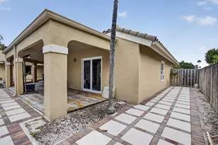 2171 Amesbury Cir, Wellington, FL 33414 - Photo 42