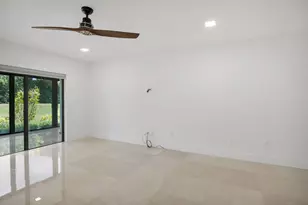 21922 Cypress Dr, Boca Raton, FL 33433 - Photo 16