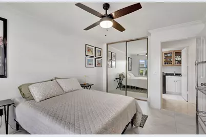 2354 Saratoga Bay Drive, West Palm Beach, FL 33409 - Photo 38