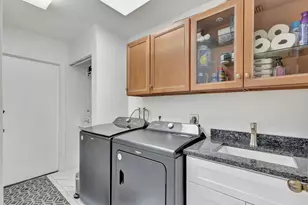 2354 Saratoga Bay Dr, West Palm Beach, FL 33409 - Photo 46