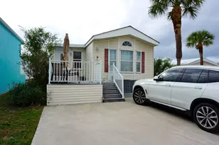 10725 S Ocean Dr, Jensen Beach, FL 34957 - Photo 1