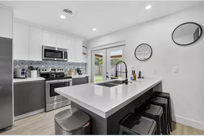 4601 NE 4th Avenue, Fort Lauderdale, FL 33334 - Photo 14