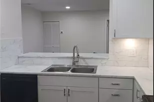 3689 NW 94th Ave, Sunrise, FL 33351 - Photo 2