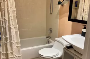 2160 NE 56th Ct, Fort Lauderdale, FL 33308 - Photo 10