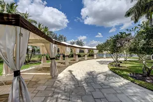8553 E Via Grande E, Wellington, FL 33411 - Photo 86