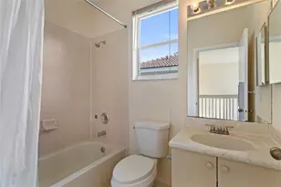 2215 NW 76th Terrace, Pembroke Pines, FL 33024 - Photo 38